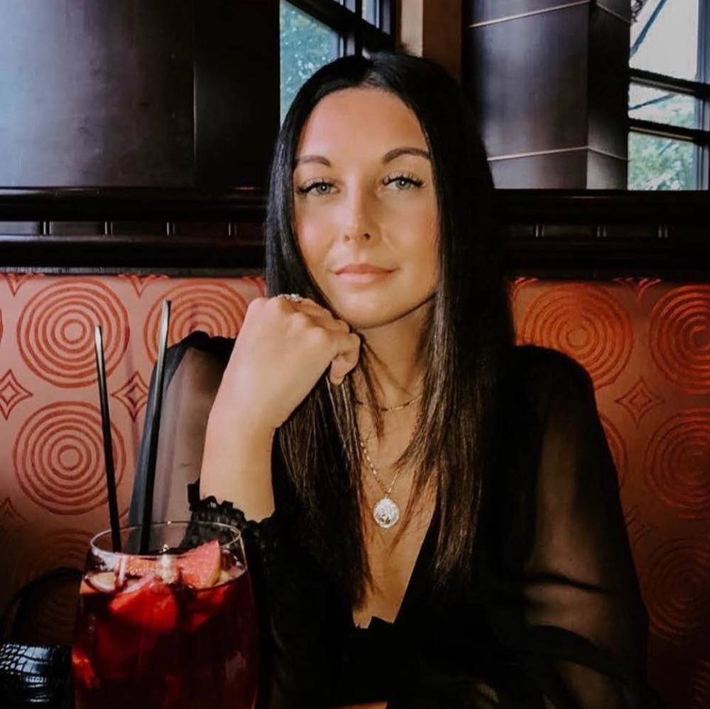 Meet your Posher, Alayna